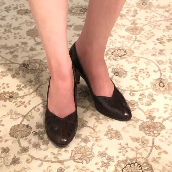 Vintage Joseph Reptile Pointed Toe Heels - Picture 11 of 11